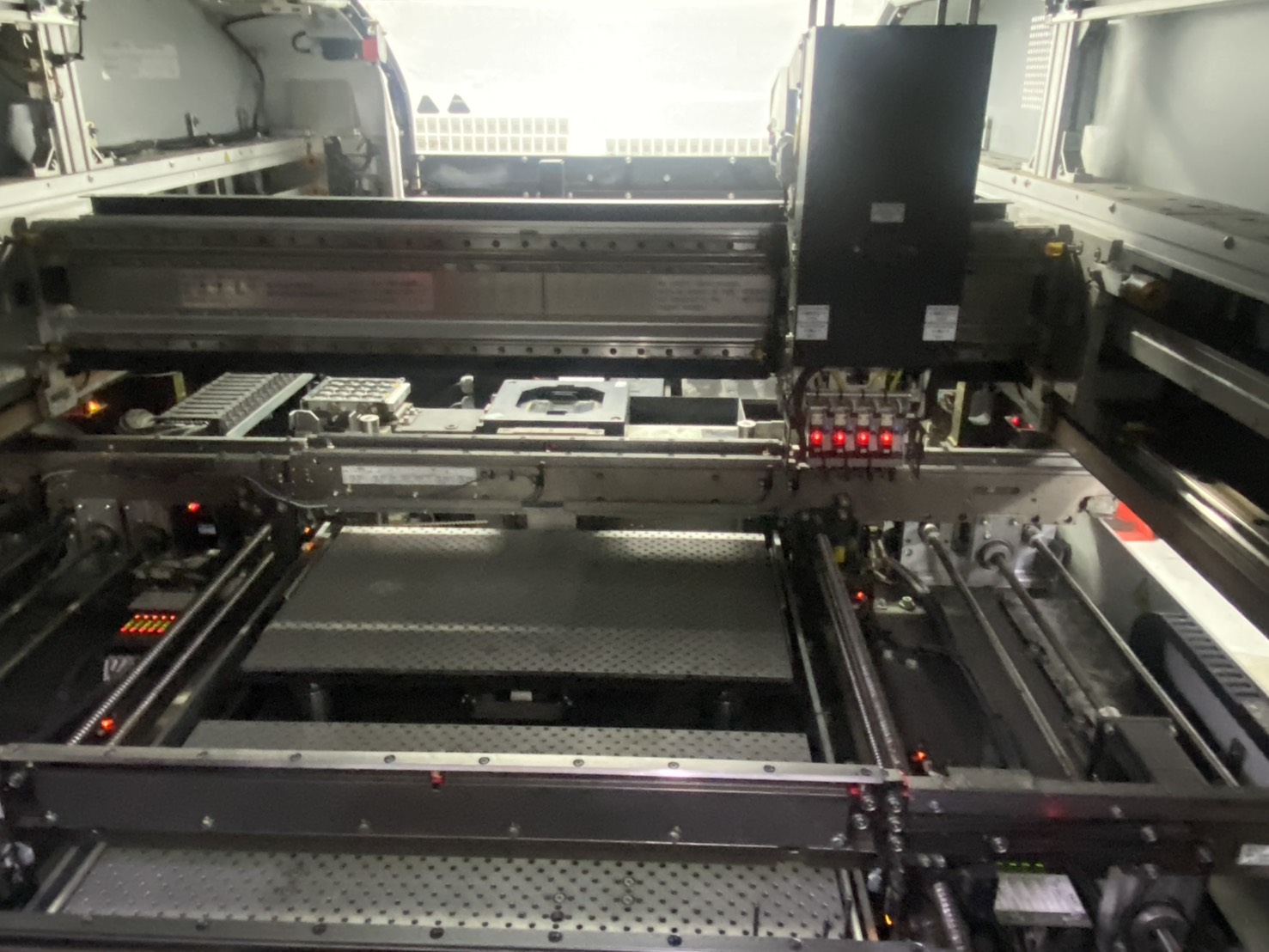 Panasonic NPM-TT2/NM-EJM1E chip mounter