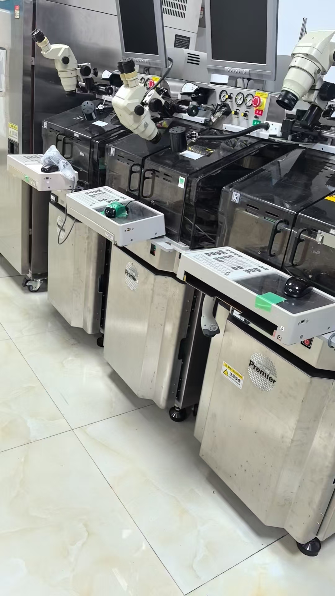 K&S AT-Premier stud bumping bonder