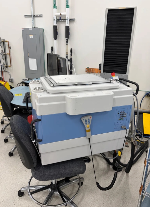 Advantest V93000 PS1600 SOC tester